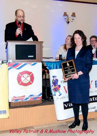 Senator Kathleen O'Connor Ives is the recipient of the Valley Patriot's 1st Amendment Award, 2014
