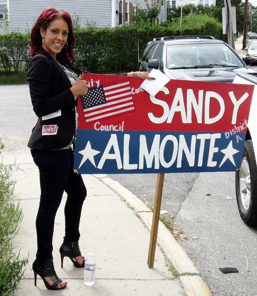 Sandy-Almonte