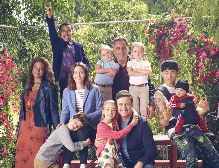 ABC’s ‘Single Parents’ Is The Fall’s Best New Comedy ~ TV TALK with BILL CUSHING